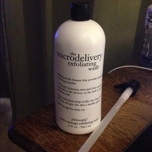 Philosophy micro delivery exfoliating wash 32oz
